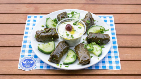 Dolmades With Tzatziki (V)