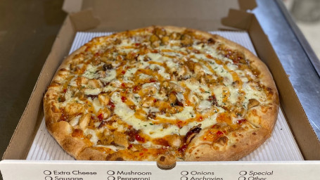 Sweet Chili Chicken Pizza Large (16