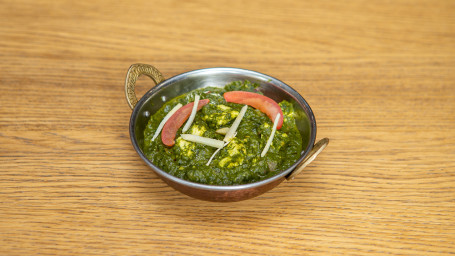 Spinach Puree With Homemade Cheese Palak Paneer