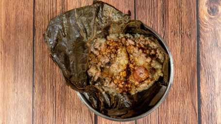 Steamed Sticky Rice in Lotus Leaves jīn zhù zhēn zhū jī