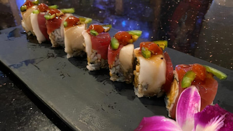 Blu Karma Maki (Spicy)