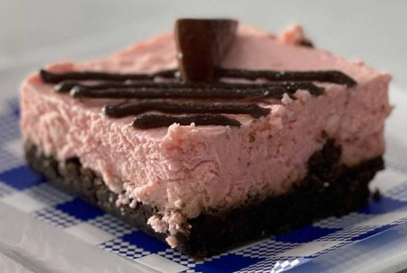 Turkish Delight Cheesecake