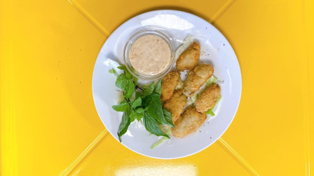 Fried Breaded Oysters With Kimchi Aioli