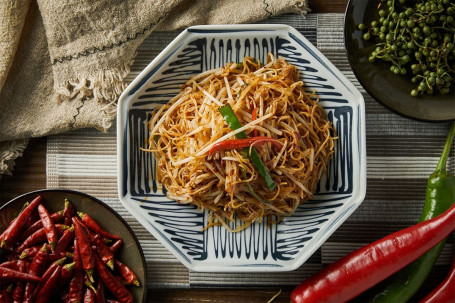 Chilli Fagara Fiery Comfort Noodles Zì Jiā Xo Jiàng Sān Sè Chǎo Mǐ Fěn