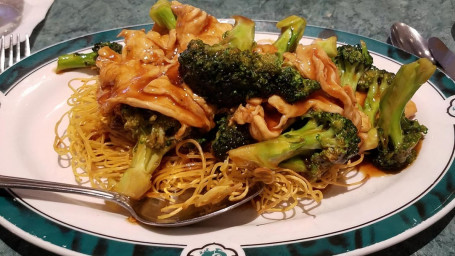 Pan Fried Noodles With Beef Broccoli