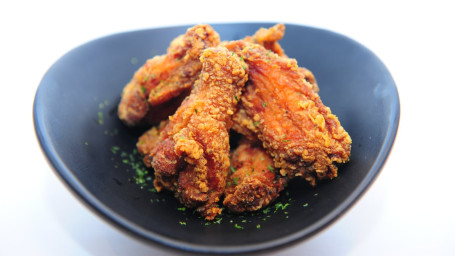 J2. Nagoya Style Fried Chicken Wings míng gǔ wū kǎo jī chì