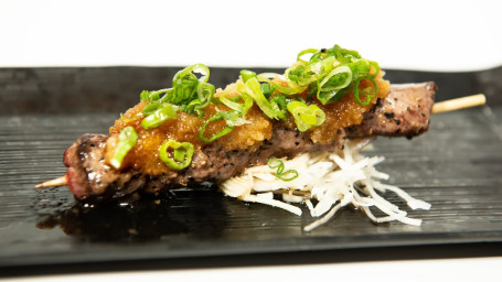S7. Beef with Ponzu Sauce kǎo niú ròu zuǒ cù jiàng yóu