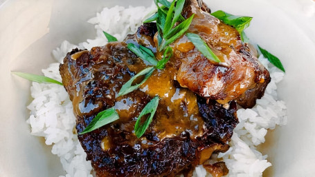 Ginger Garlic Short Ribs