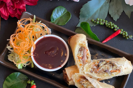 Duck Spring Roll (Por Pia Ped) (H)