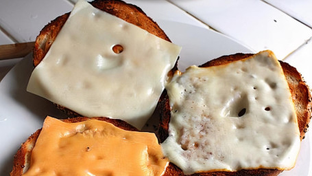 Bagel W/ Cheese