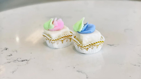 Vanilla Petit Fours