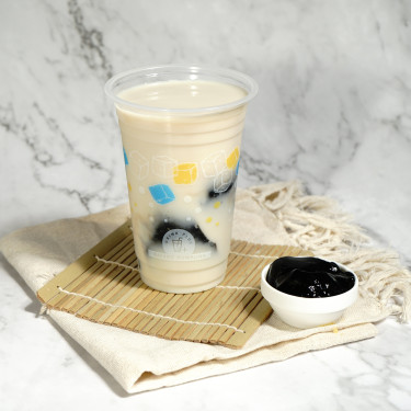 Gǔ Zǎo Wèi Xiān Cǎo Dòu Jiāng Soy Milk With Grass Jelly