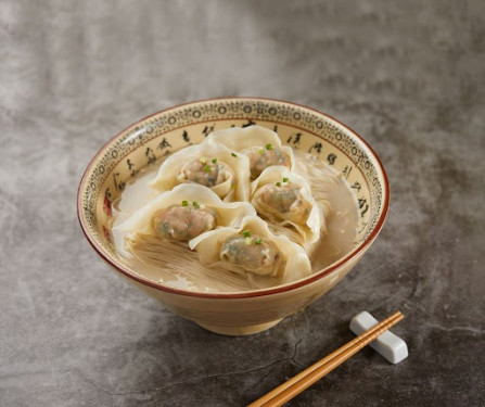 Cài Ròu Yún Tūn Lā Miàn La Mian In Vegetable Pork Wanton In Signature Pork Bone Soup