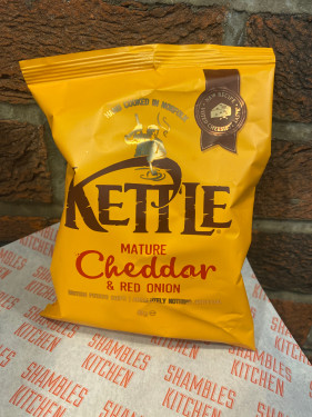 Kettle Crisps Mature Cheddar Red Onion