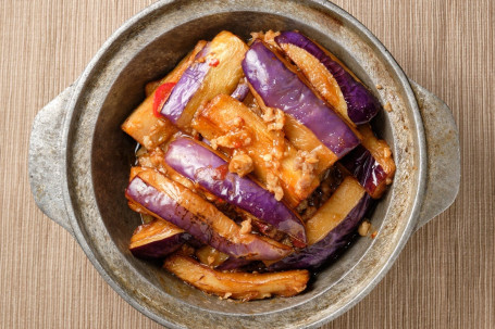 Yú Xiāng Jiā Zi Bāo Minced Pork And Salt Cured Fish Braised With Eggplant