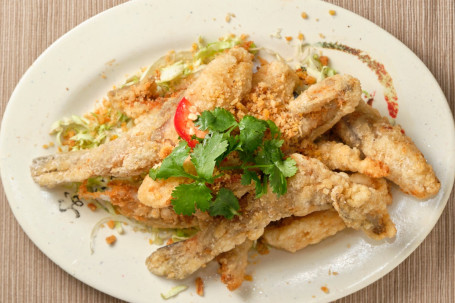 Jiāo Yán Jiǔ Dù Yú Crispy Bombay Duck With Spiced Garlic Salt