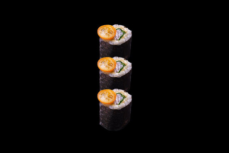 Kumquat Yellowtail Maki Roll (3 Pieces)