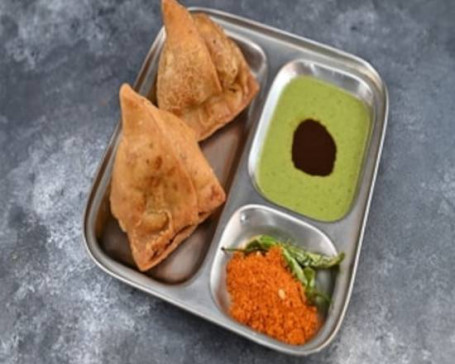 Samosa Plate (2 Pieces)