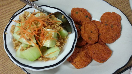 4. Tod Mun Pla (Fish Cakes)