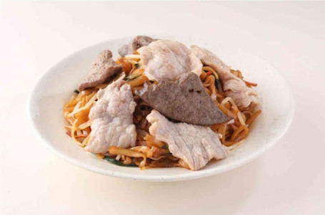 Zhū Rùn Ròu Piàn Chǎo Hé Fried Flat Rice Noodles With Pork Liver And Sliced Meat