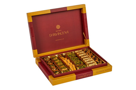 Premium Assorted Baklava Sharing Box 450G