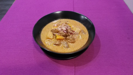 Massaman Beef Curry Only Beef