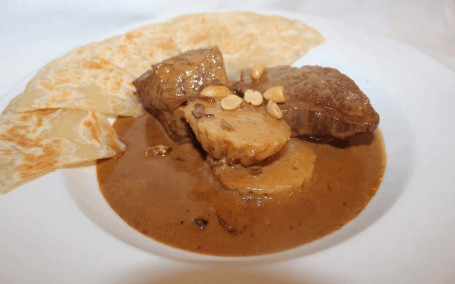 D Mu-Sa-Mun Curry