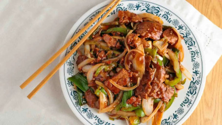 B2. Mongolian Beef Méng Gǔ Niú