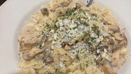 Carmella's Farfalle Mushrooms