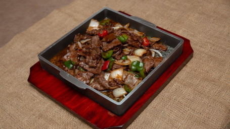 Sizzling Sliced Beef With Black Bean Sauce