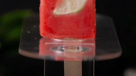 Strawberry Lime Paleta (Agua)