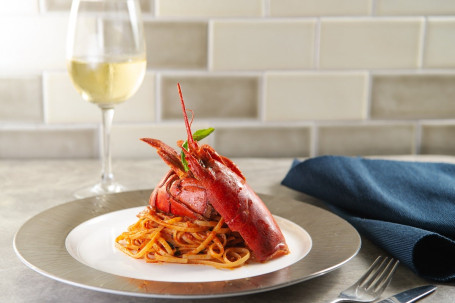 (Signature) Lobster Linguine Lóng Xiā Biǎn Yì Fěn