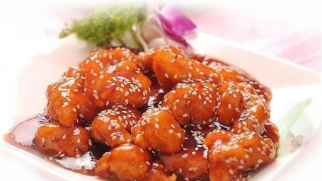 L26. Zhī Má Jī Sesame Chicken