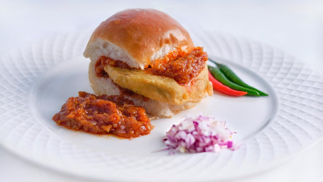 Szechuan Vada Pav (Vegan)