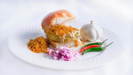 Mayo Vada Pav (Vegetarian)