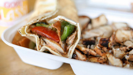 Spicy Chicken Pita Roll Up