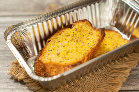 Suàn Róng Bāo Garlic Bread