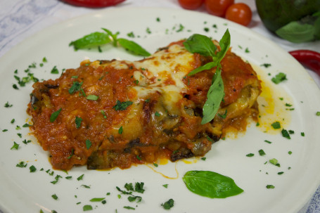 Melanzane Allla Parmigiana (G) (E) (M)