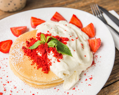 Strawberry Cheesecake Pancake