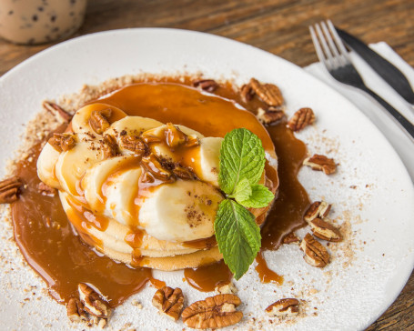 Butterscotch Banana Pancake