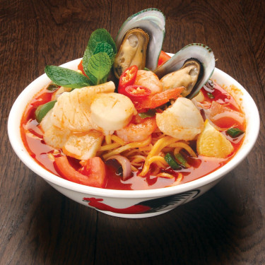 N12 Seafood Tom Yum Noodles Soup