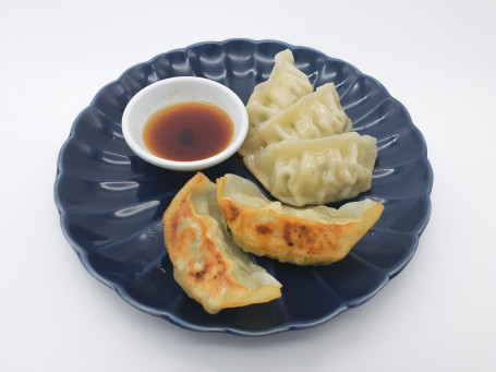 Chicken Veg Gyoza (5Pcs)