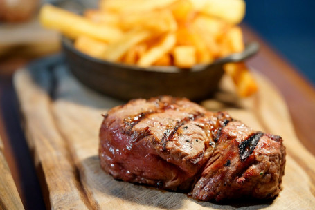 Chateaubriand (250Grs) With Frites