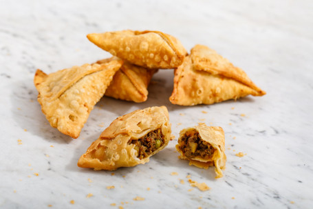 Meat Samosa 5 Pieces