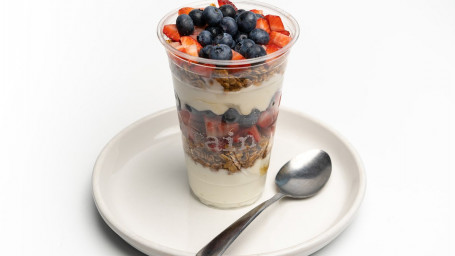 Fruit Parfait (20 Oz