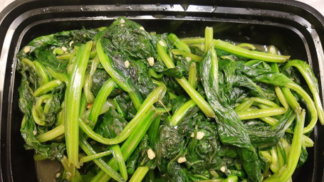 V8. Sauteed Spinach