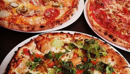 Build Your Own 10 Pizza , Choose Any Topping Choices