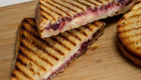 Cranberry Pecan Grilled Cheese Sandwich (V)