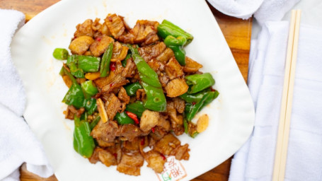 Country Style Stir Fried Pork With Green Pepper Nóng Jiā Xiǎo Chǎo Ròu