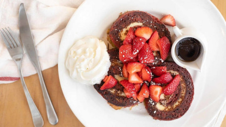 Red Velvet French Toast (Ss)